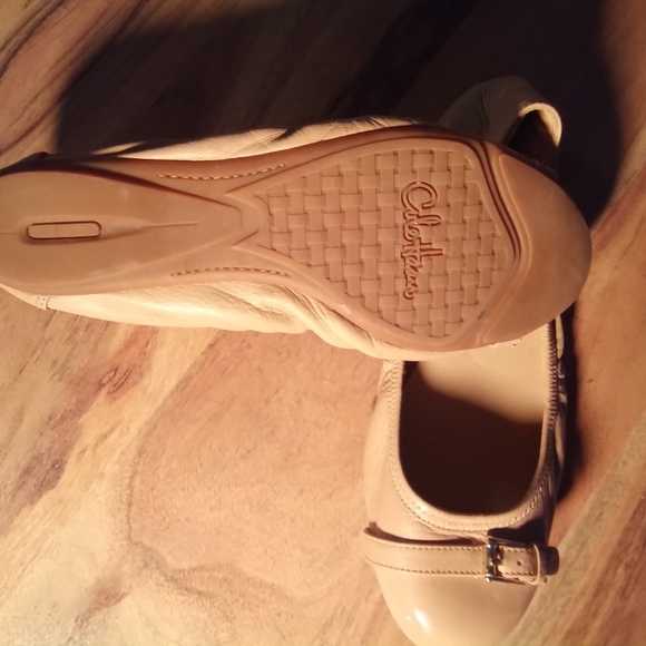 Cole Haan Women's Beige Ballet Leather Shoes # 41049 Sz.8.5B $40.00 - Picture 8 of 9